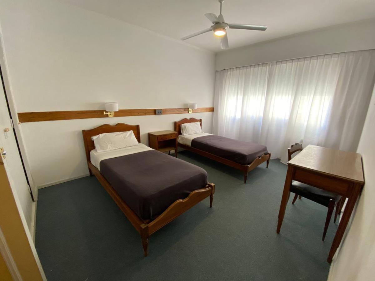 Wanna La Plata Hostel Екстериор снимка