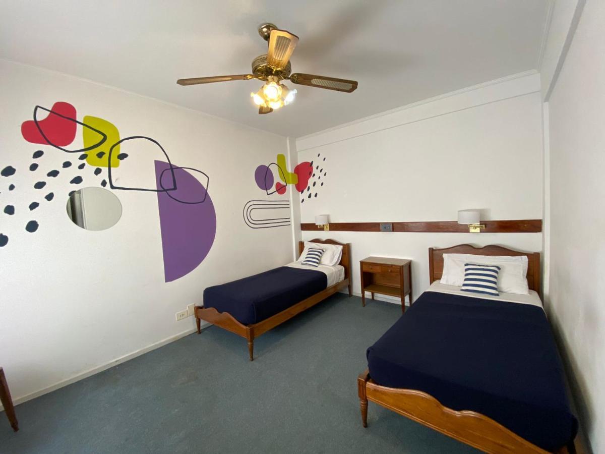 Wanna La Plata Hostel Екстериор снимка