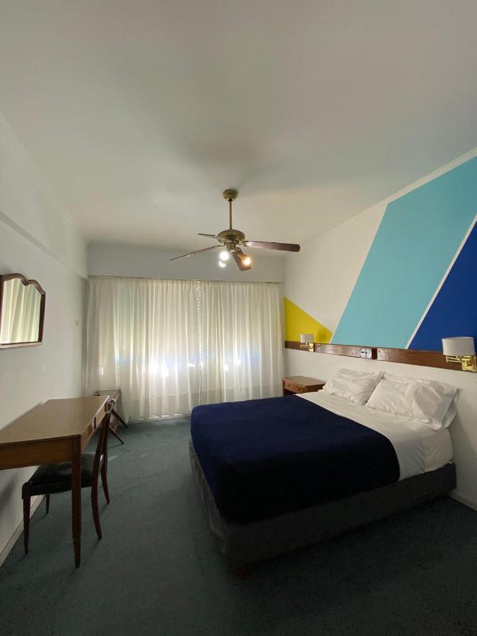 Wanna La Plata Hostel Екстериор снимка